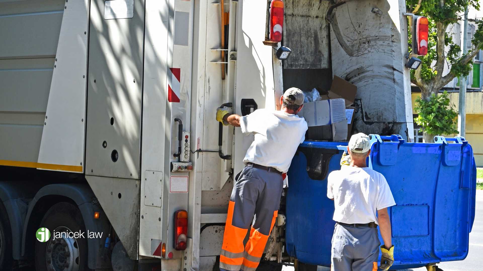 San Antonio Garbage Truck Accident Attorney